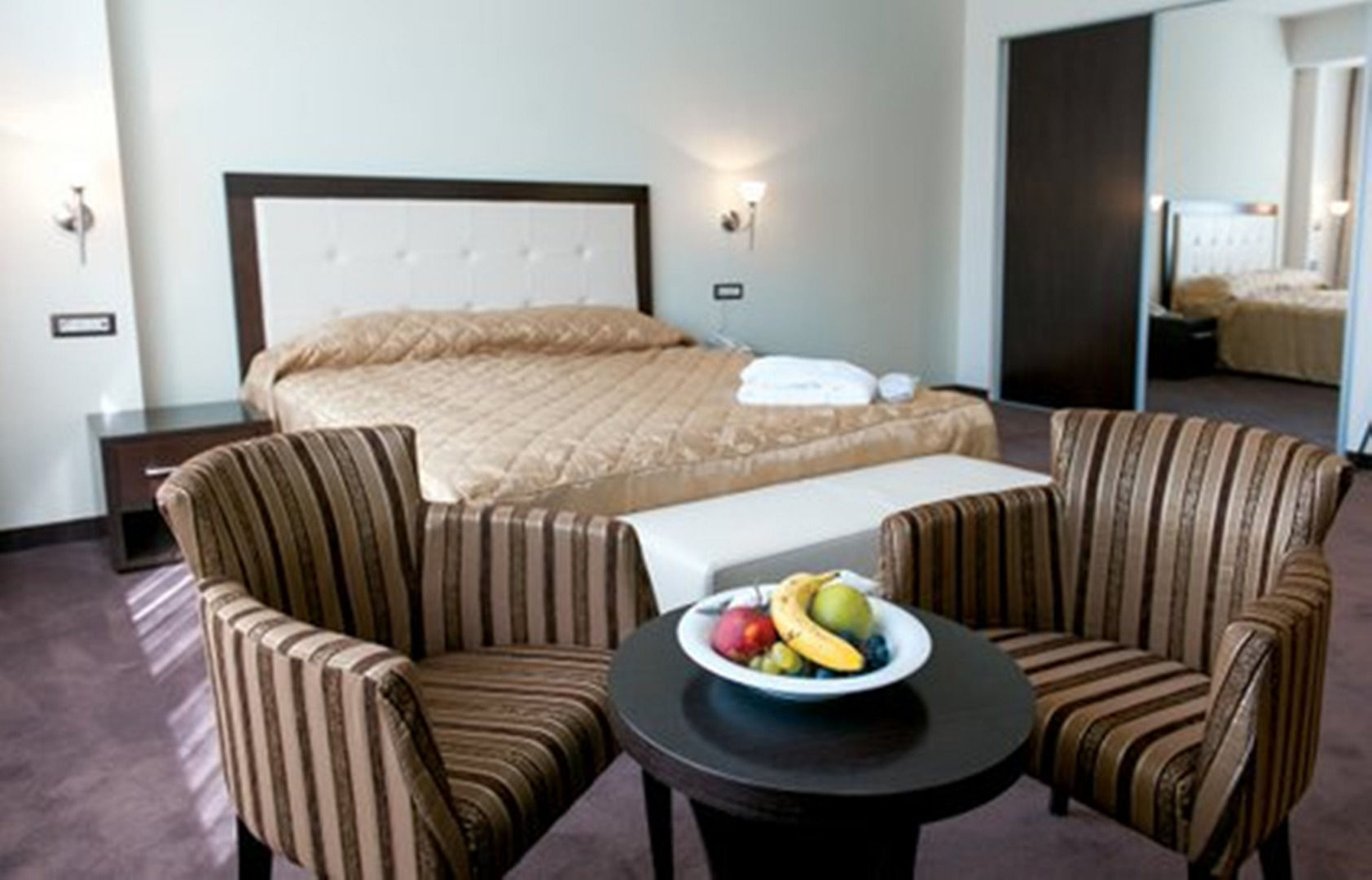 Tcc Grand Plaza Hotel Skopje Bilik gambar