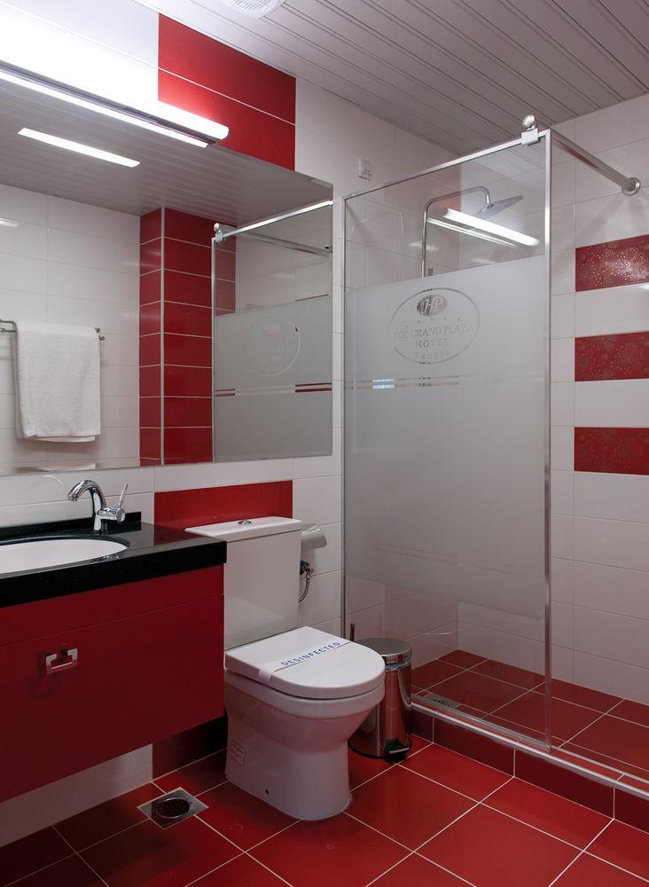 Tcc Grand Plaza Hotel Skopje Luaran gambar