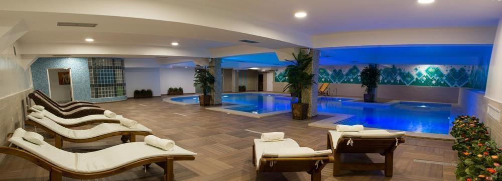 Tcc Grand Plaza Hotel Skopje Luaran gambar